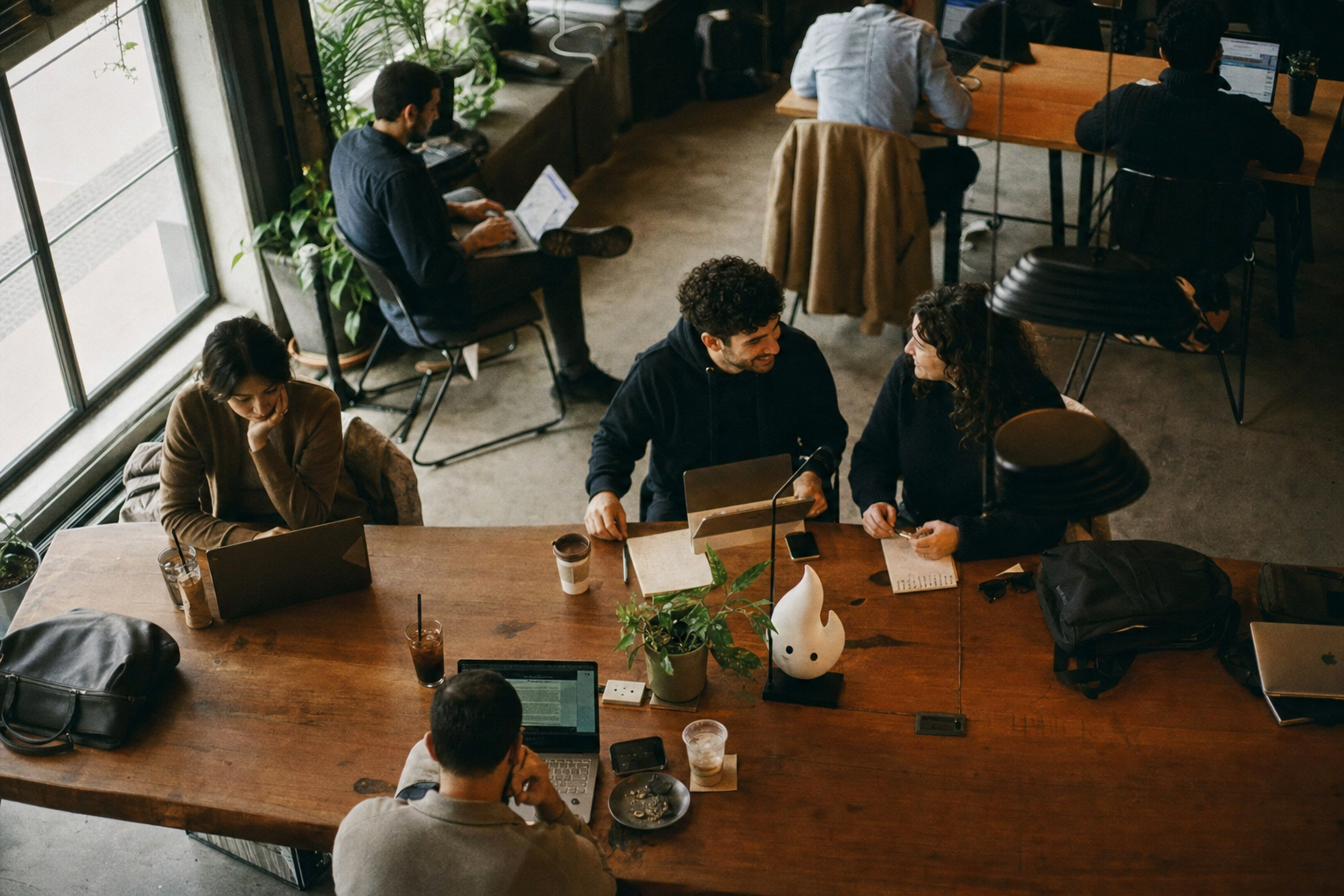 Best coworking spaces in London with private meeting rooms.