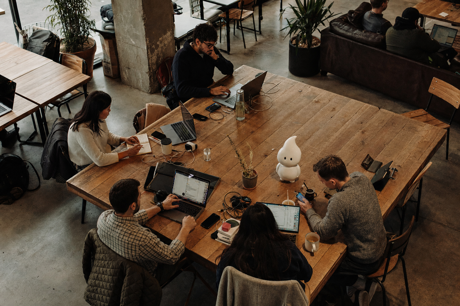 Ixelles Coworking Trends: Expert Opinions 2026