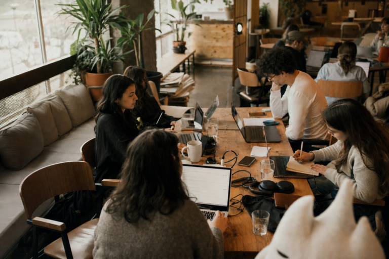 what coworking options are best for a new business owner in Riyadh?