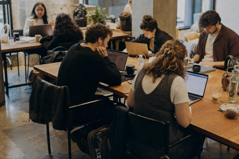 What coworking options are best for remote workers needing a professional address in Ixelles?